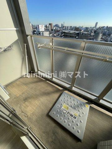 エスリード西九条レジデンスのバルコニー