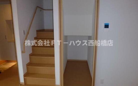 レジデンス新井の内装