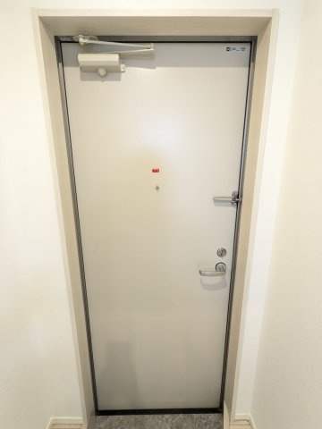 ハーモニーテラス上石川町Ⅲの玄関