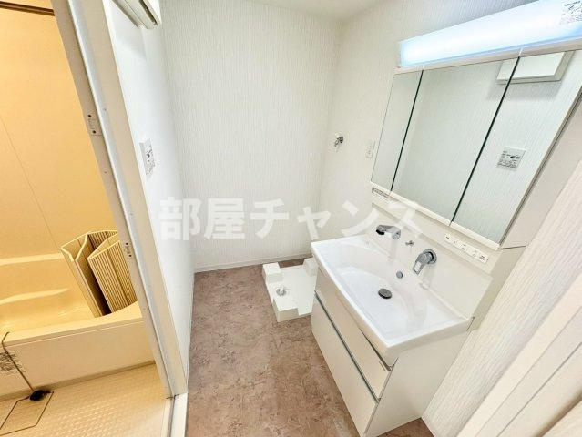 JS御園通の独立洗面台