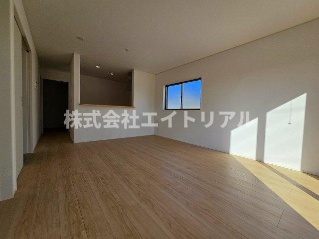 美濃加茂市古井町下古井　第3　新築戸建　全4棟の居間・リビング|1階