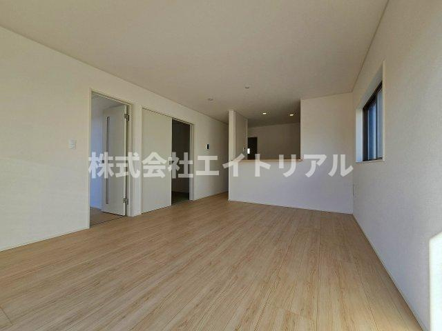 美濃加茂市古井町下古井　第3　新築戸建　全4棟の居間・リビング|1階