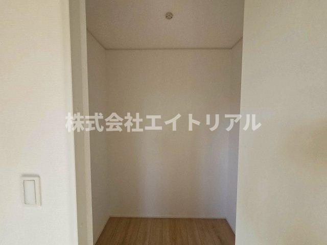 美濃加茂市古井町下古井　第3　新築戸建　全4棟の収納|2階　洋室7帖　ウォークインクローゼット