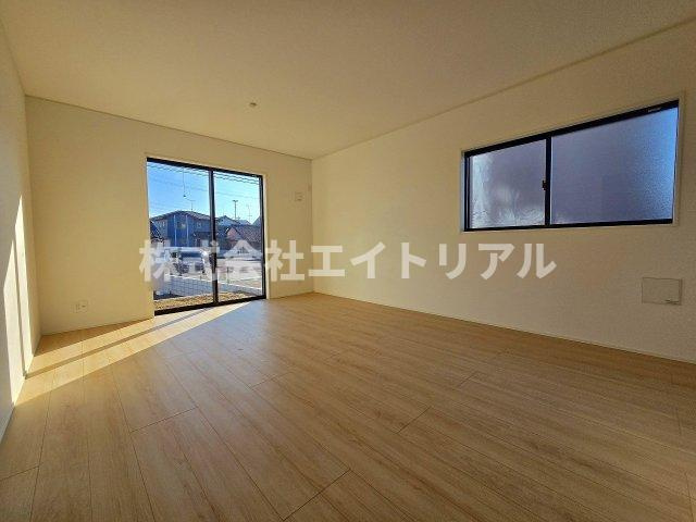美濃加茂市古井町下古井　第3　新築戸建　全4棟の居間・リビング|1階