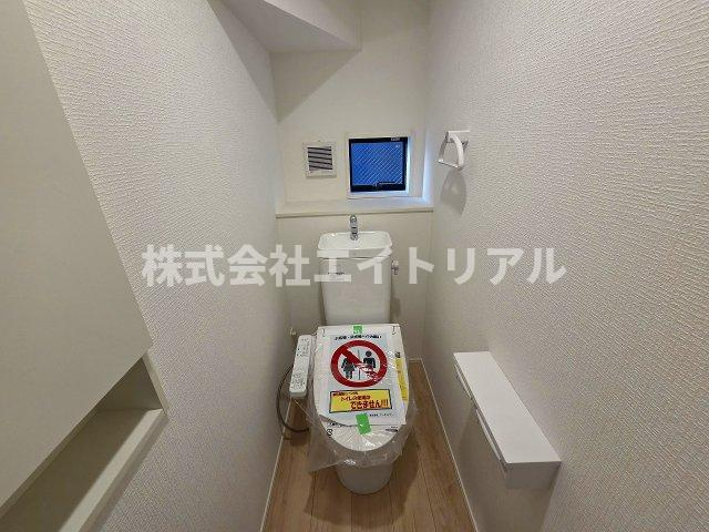 美濃加茂市古井町下古井　第3　新築戸建　全4棟のトイレ|1階