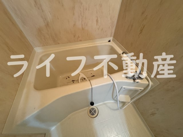 プラディオ徳庵セレニテの浴室|ゆったり過ごせるお風呂です