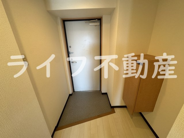 プラディオ徳庵セレニテの玄関|きれいな玄関です