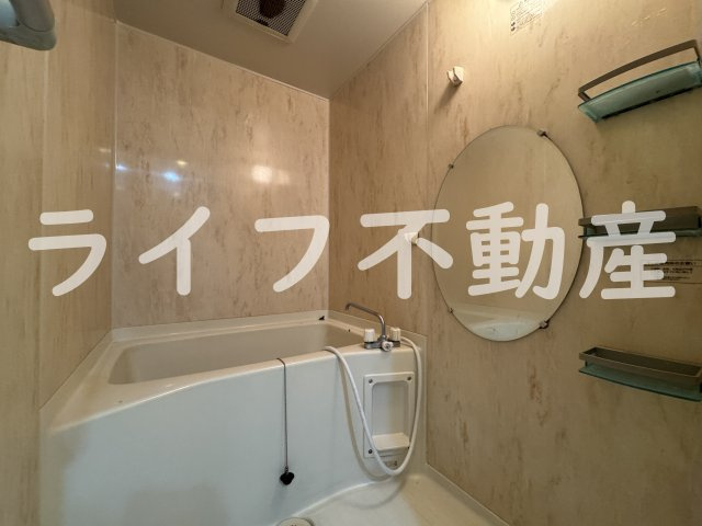 プラディオ徳庵セレニテの浴室|ゆったり過ごせるお風呂です