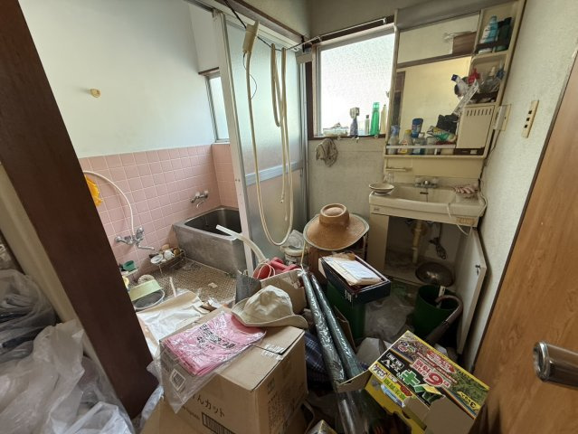 100坪超えの自然豊かな土地♪庭付き平家物件　足利市板倉町の脱衣所