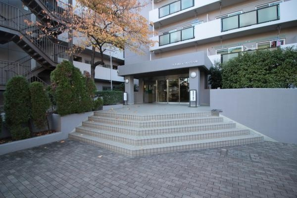 西葛西ビューハイツA棟（5階部分）／仲介手数料無料／新規フルリノベーションのエントランス