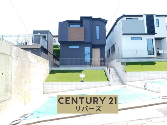 名古屋市昭和区伊勝町１丁目の新築一戸建の前面道路含む現地写真|☆１号棟☆　　新価格！！いつでも見学できます♪（お問合せ当日、平日、水曜、夜間でもＯＫ）　敷地４５．３７坪！　駐車並列３台ＯＫ　広々ＬＤＫ２０．４帖♪　床暖房や食洗機など設備充実！　地盤保証２０年付！