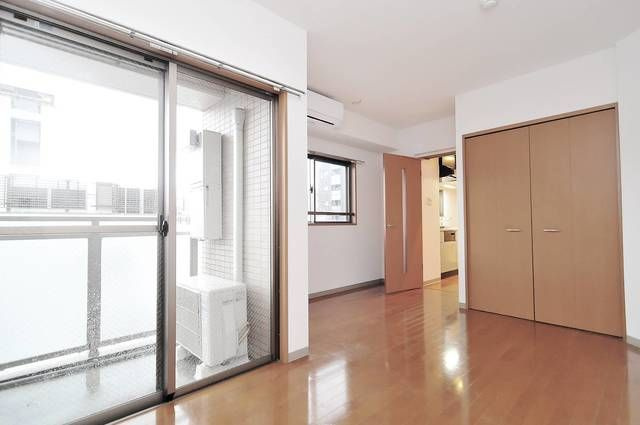 ＣＡＳＡ　ＦＥＬＩＣＥの居間・リビング