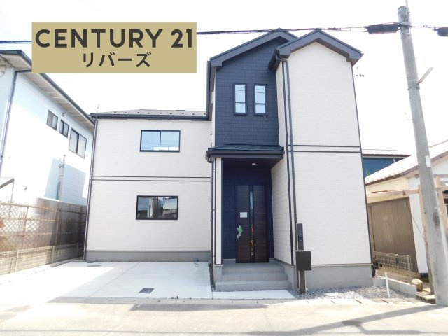 北名古屋市片場八瀬の木の新築一戸建の外観|☆限定１棟☆　　新価格！！いつでも見学できます♪（お問合せ当日、平日、水曜、夜間でもＯＫ）　長期優良住宅♪　前面道路８ｍ！　駐車並列２台ＯＫ！　南面に人工芝の庭付き！　大型パントリー付きＬＤＫ♪