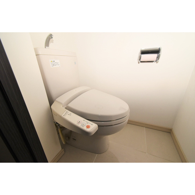 アーデン堺筋本町のトイレ