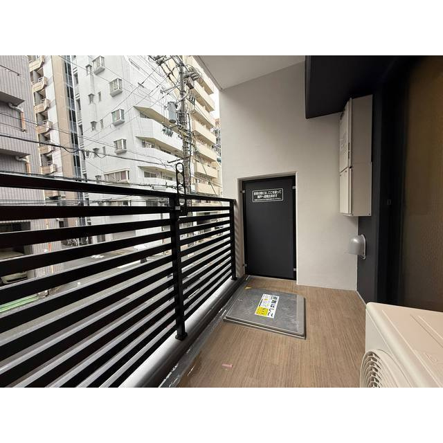ArtizA瓦屋町Ⅰのバルコニー