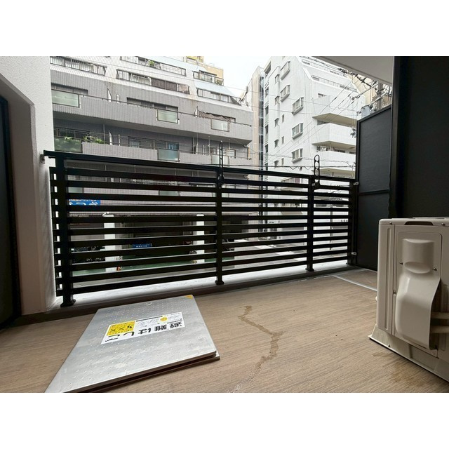 ArtizA瓦屋町Ⅰのバルコニー