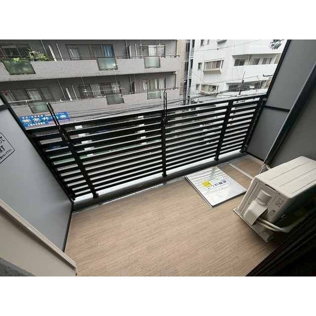 ArtizA瓦屋町Ⅰのバルコニー
