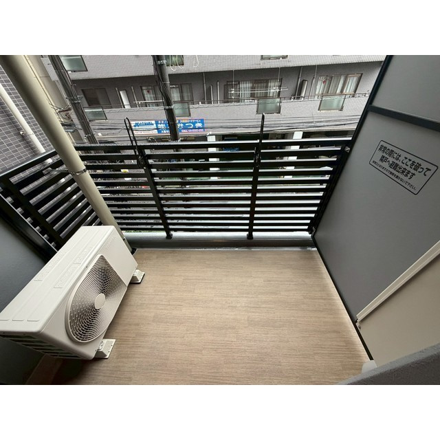 ArtizA瓦屋町Ⅰのバルコニー