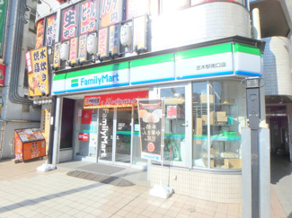 ファミリーマート 志木駅南口店まで220m