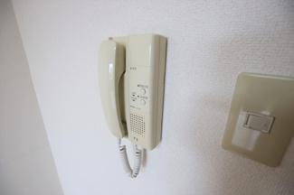 【※他号室参考写真】インターホン