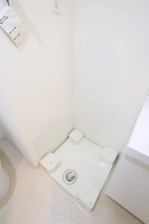 ◇室内洗濯機置き場◇　※クリーニング前