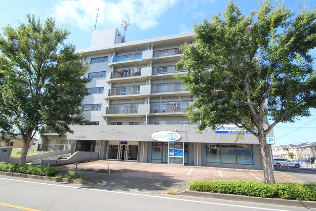 ファーストタウン