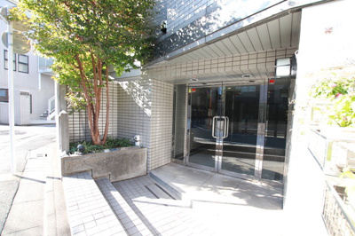 ★建物入り口★