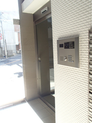 ★安心のオートロック付き★