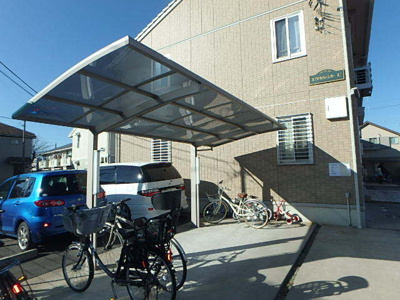 屋根付きの駐輪場