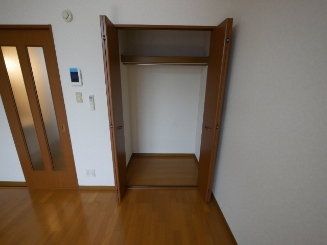 エクセレントMサードの収納