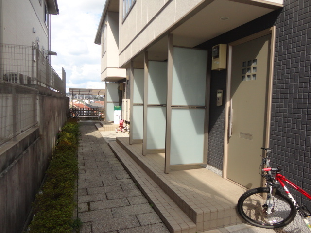 リーフコート高山台のエントランス