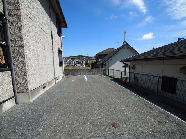 ヴィラ・ライスシャワーＡ・Ｂの駐車場