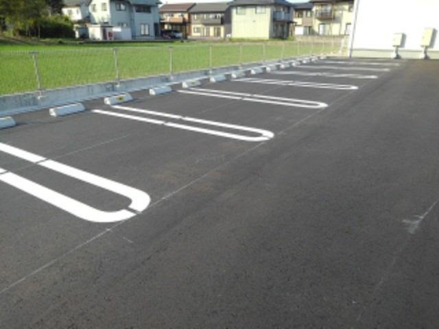 グラナリー　ウェルスの駐車場|駐車場があります
