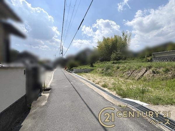 生駒郡斑鳩町龍田北１丁目の売地の前面道路含む現地写真|■現地撮影写真■