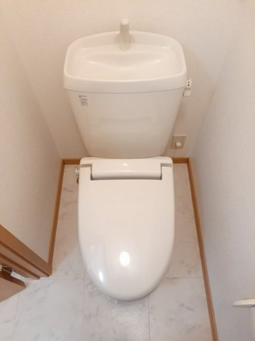 ポライトリーＢのトイレ