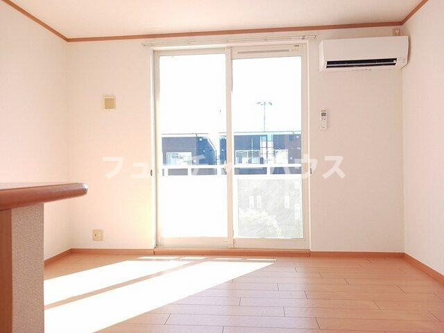 フェルト　Ｍの居間・リビング|ゆったりとした居間です