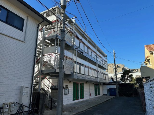 レオパレス上平間ＡＣＴの外観