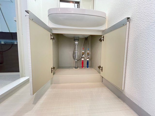 グラントゥルース巣鴨の収納|大きなものも収納できそうです