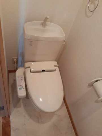 フォーウィルズコートのトイレ