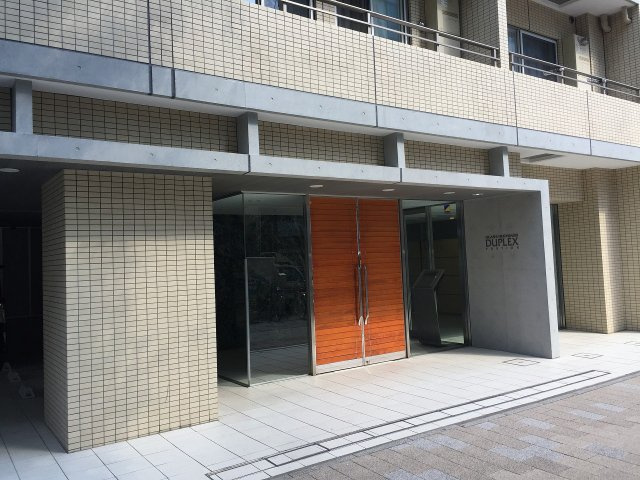 東日本橋デュープレックスポーションのエントランス