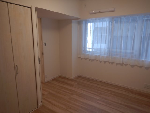東日本橋デュープレックスポーションの洋室