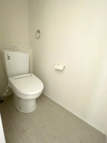 岡山市中区関　戸建てのトイレ|2階トイレです。