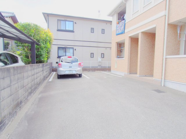 Villa SAMAYAの駐車場