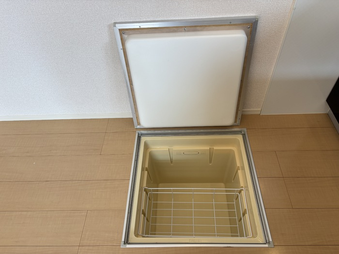 グレースフィーノ　ＡＢ棟　Ｂ棟の収納