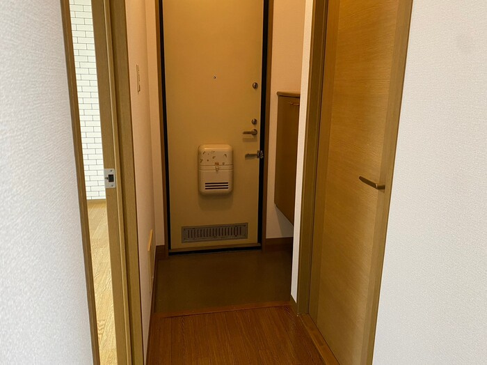メゾンパークス　C棟の玄関