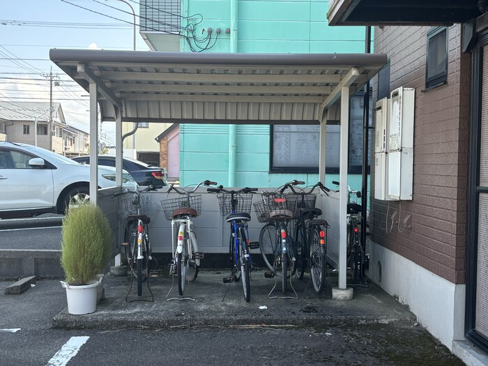 ロイヤルファミールⅡ　B