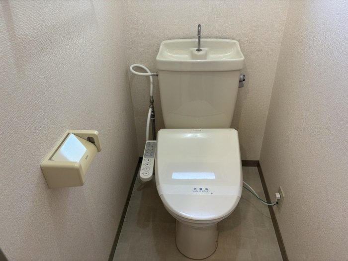 ロイヤルファミールⅡ　Bのトイレ