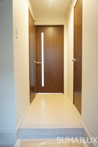 熊本市中央区新町３丁目の賃貸マンションの玄関