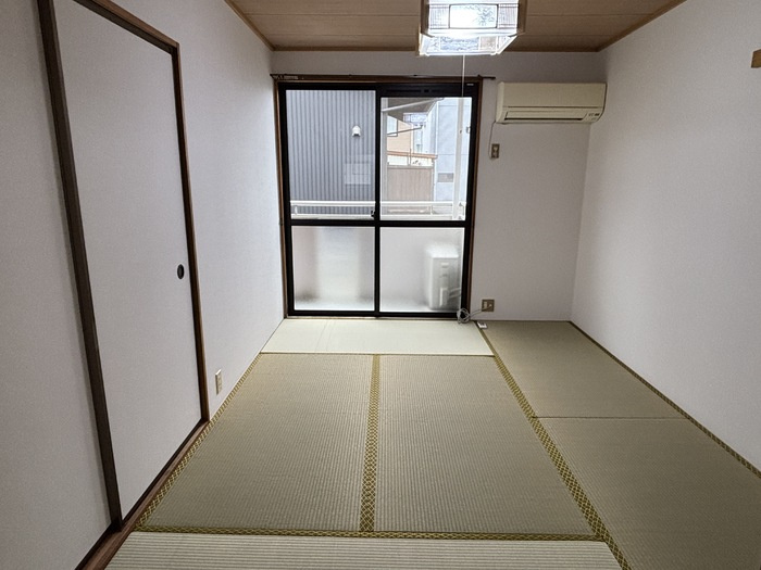 コーポかねとも　B棟の和室