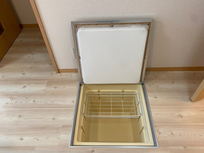 モア・イーストの収納